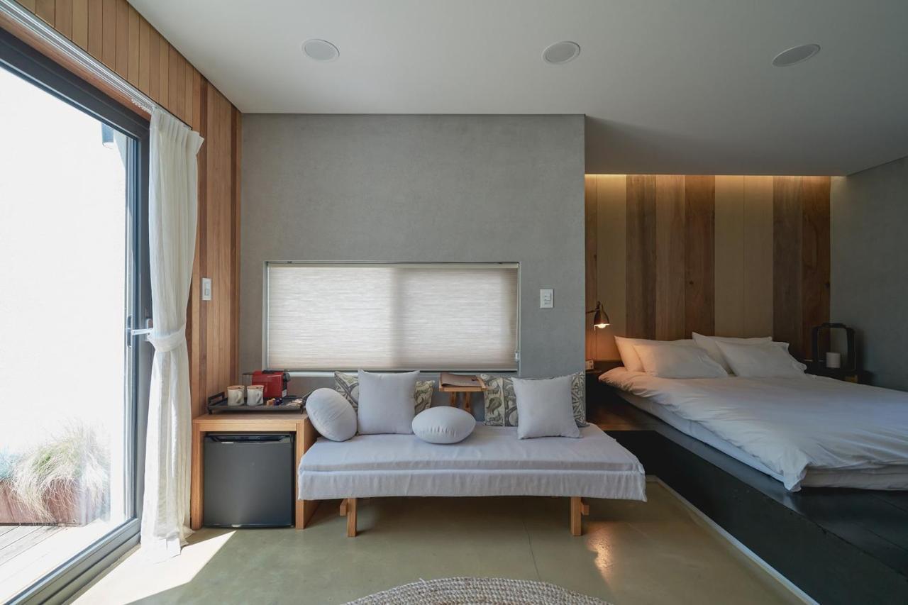 Bed and Breakfast Scenery After Rain Yangyang Esterno foto