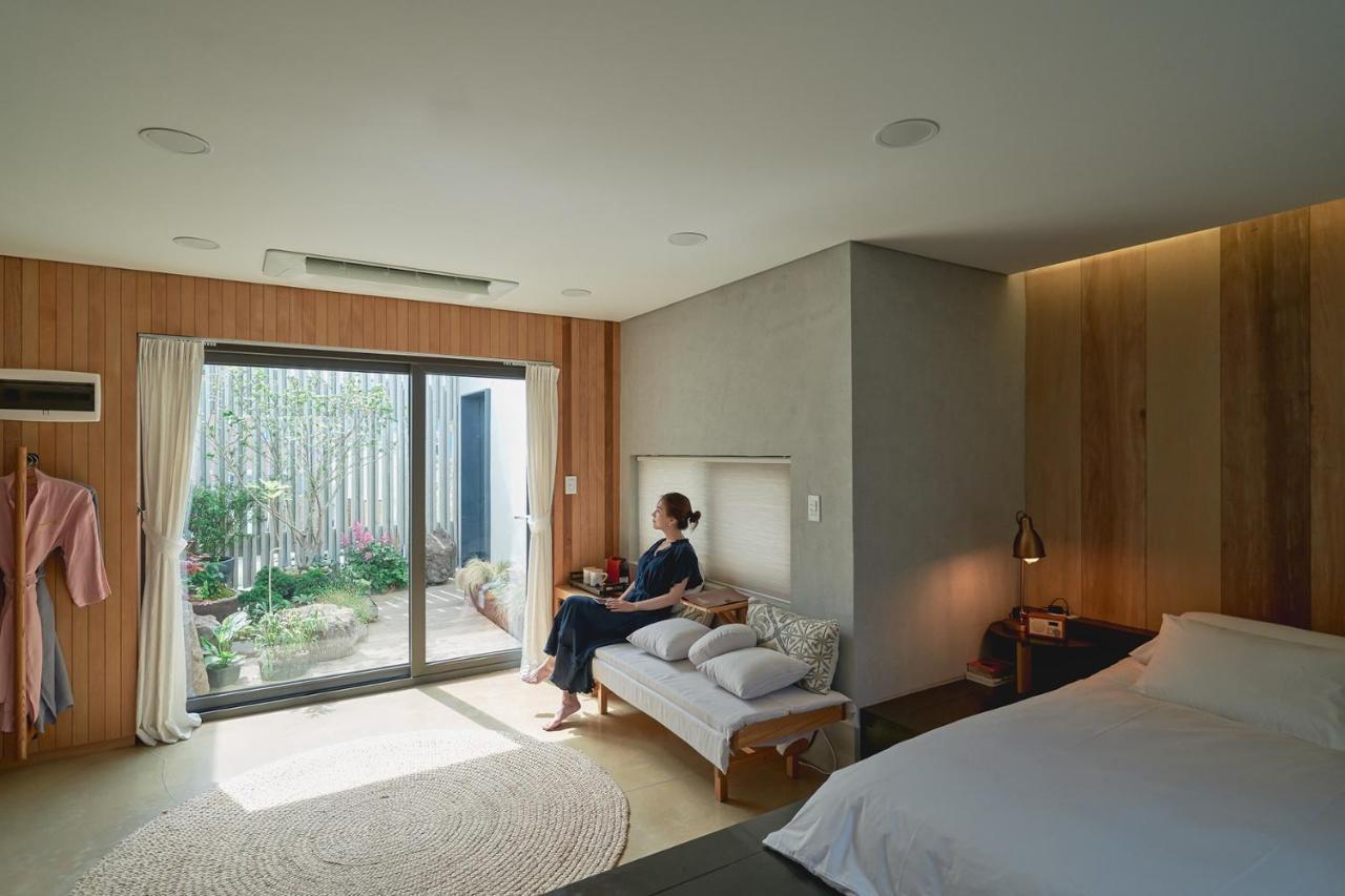 Bed and Breakfast Scenery After Rain Yangyang Esterno foto